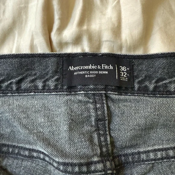 Abercrombie & Fitch Double Knee Workwear Pants - Picture 2 of 3